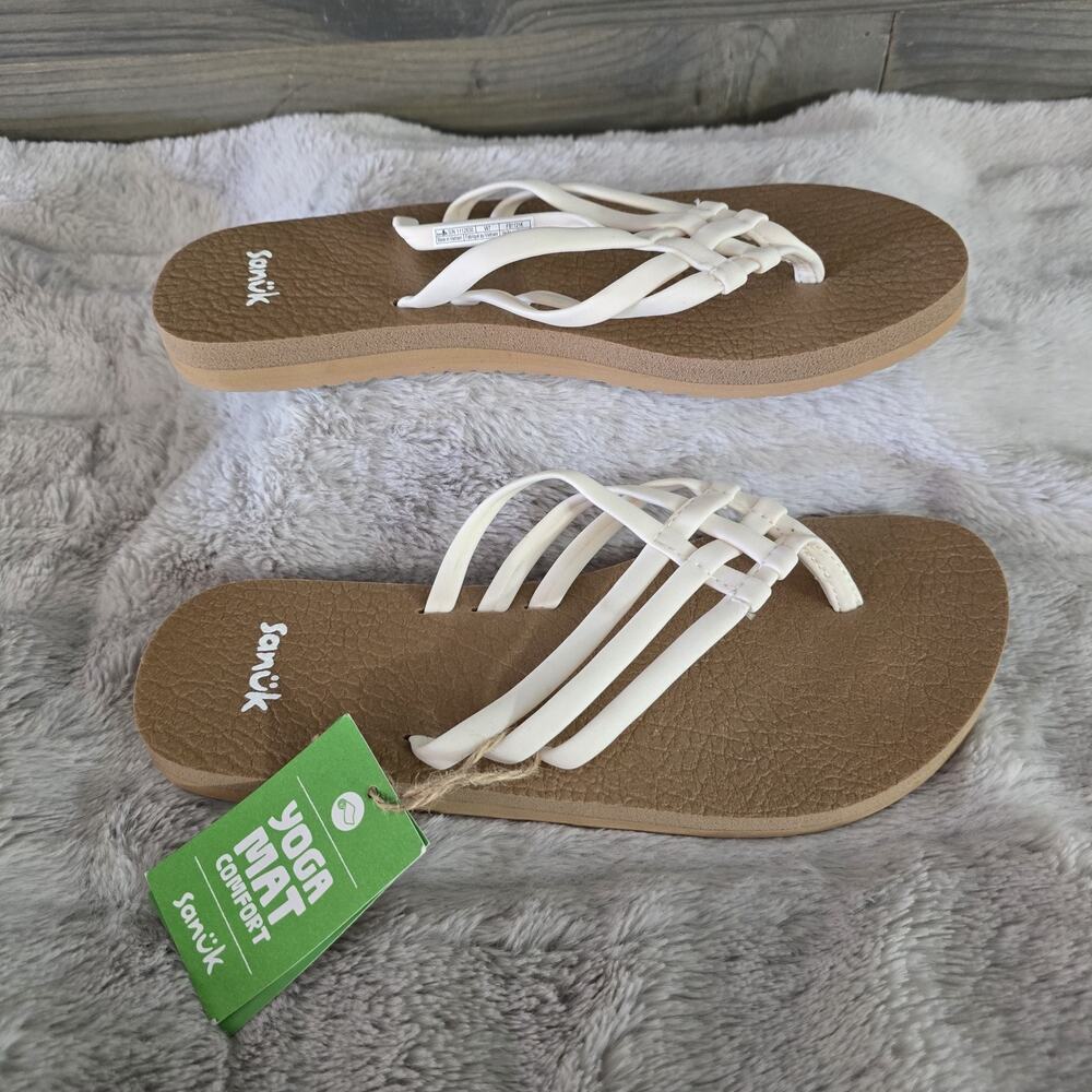NEW Sanuk WOMEN's Yoga Sandy Flip Flop Lightweight Outdoor Sandals 7